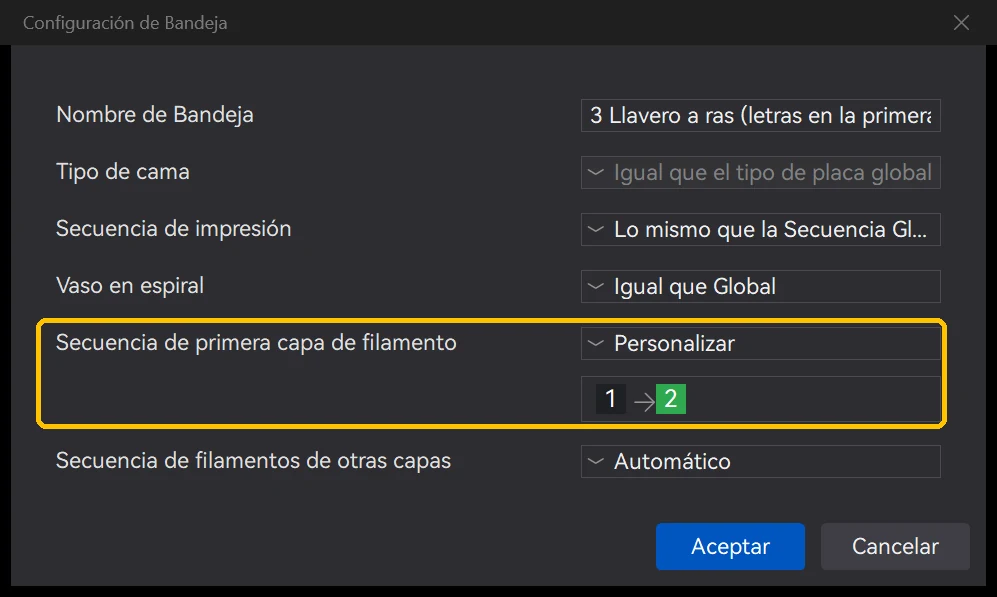 Ventana Configuración de Bandeja de ElegooSlicer con Secuencia de primera capa de filamento en Personalizar y el orden 1 y después 2, recuadrado en amarillo
